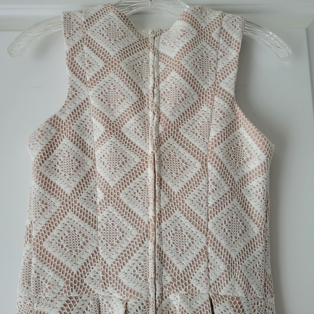 Summer White and Pink Sleeveless Mini Dress Small NWOT - Picture 4 of 5